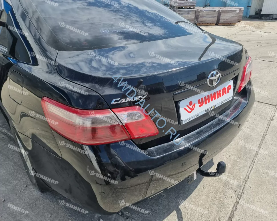 Фаркоп на Toyota Camry 2006-2018 VI, VIII поколение (Шар А) / Уникар 22257A