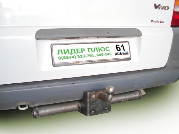 Фаркоп Leader Plus M202-FC Mercedes VITO 1999-2003 вертикальная нагрузка на шар: не более 75 кг допустимая полная масса прицепа: не более 1200 кг электрика в комплекте