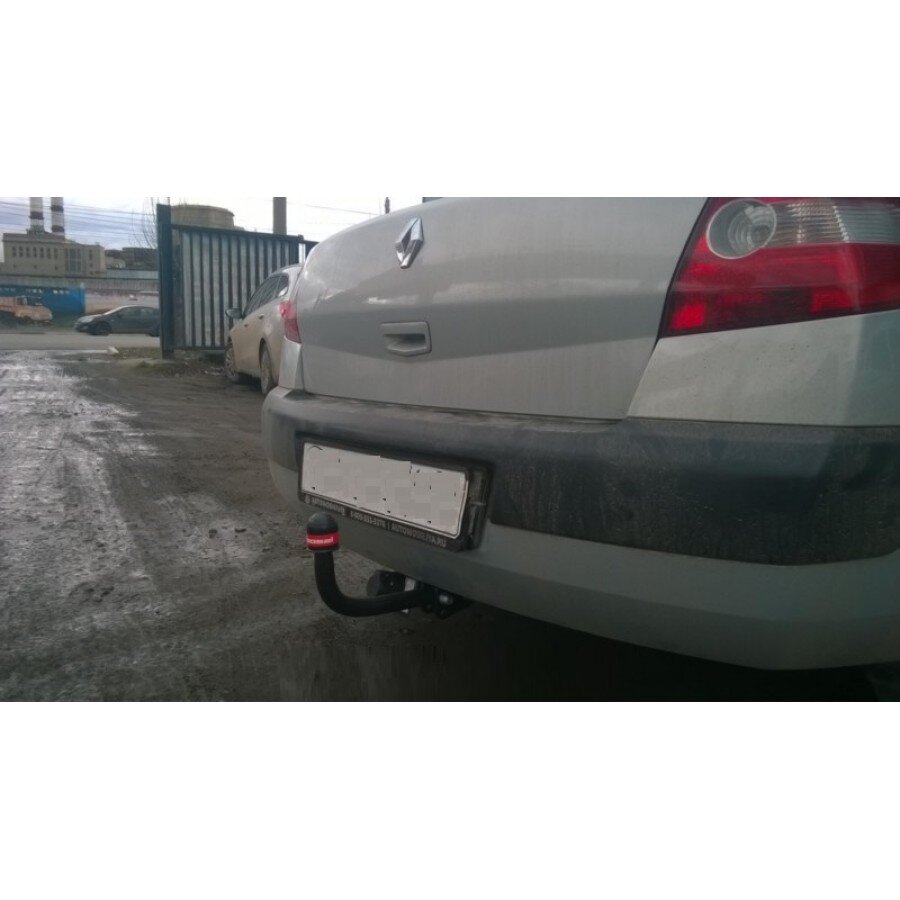 Фаркоп Oris-Bosal на Renault Megane Classic II седан 2003-2008/11, Megane II универсал 2003/9-2008 без выреза в бампере Фаркоп Oris-Bosal на Renault Megane Classic II седан 2003-2008/11, Megane II универсал 2003/9-2008 без выреза в бампере